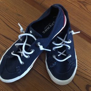 Sperry sz 5